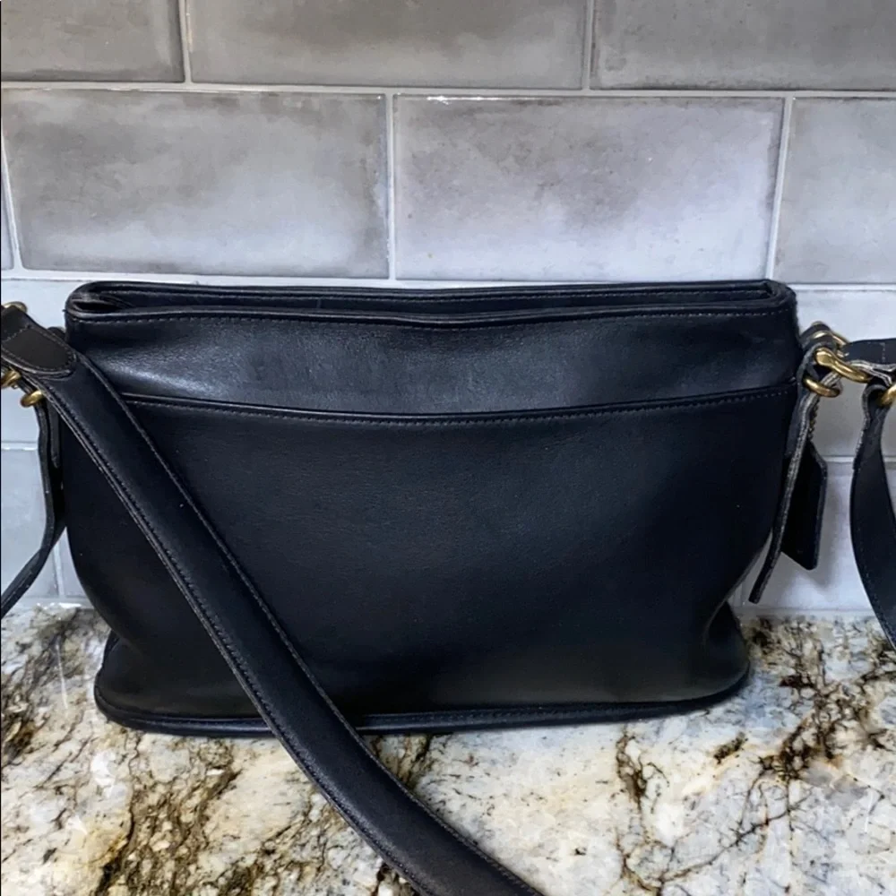 Vintage Coach Equestrian Rustic Style Bag